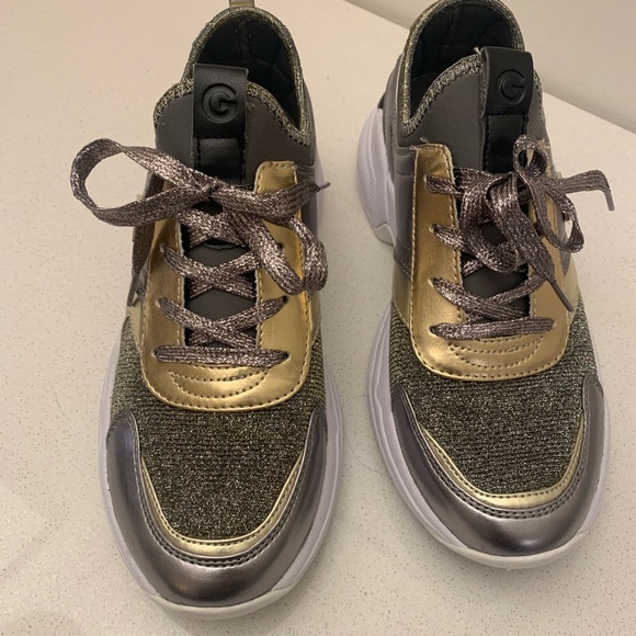 Guess Trainers - Picture 2 of 4